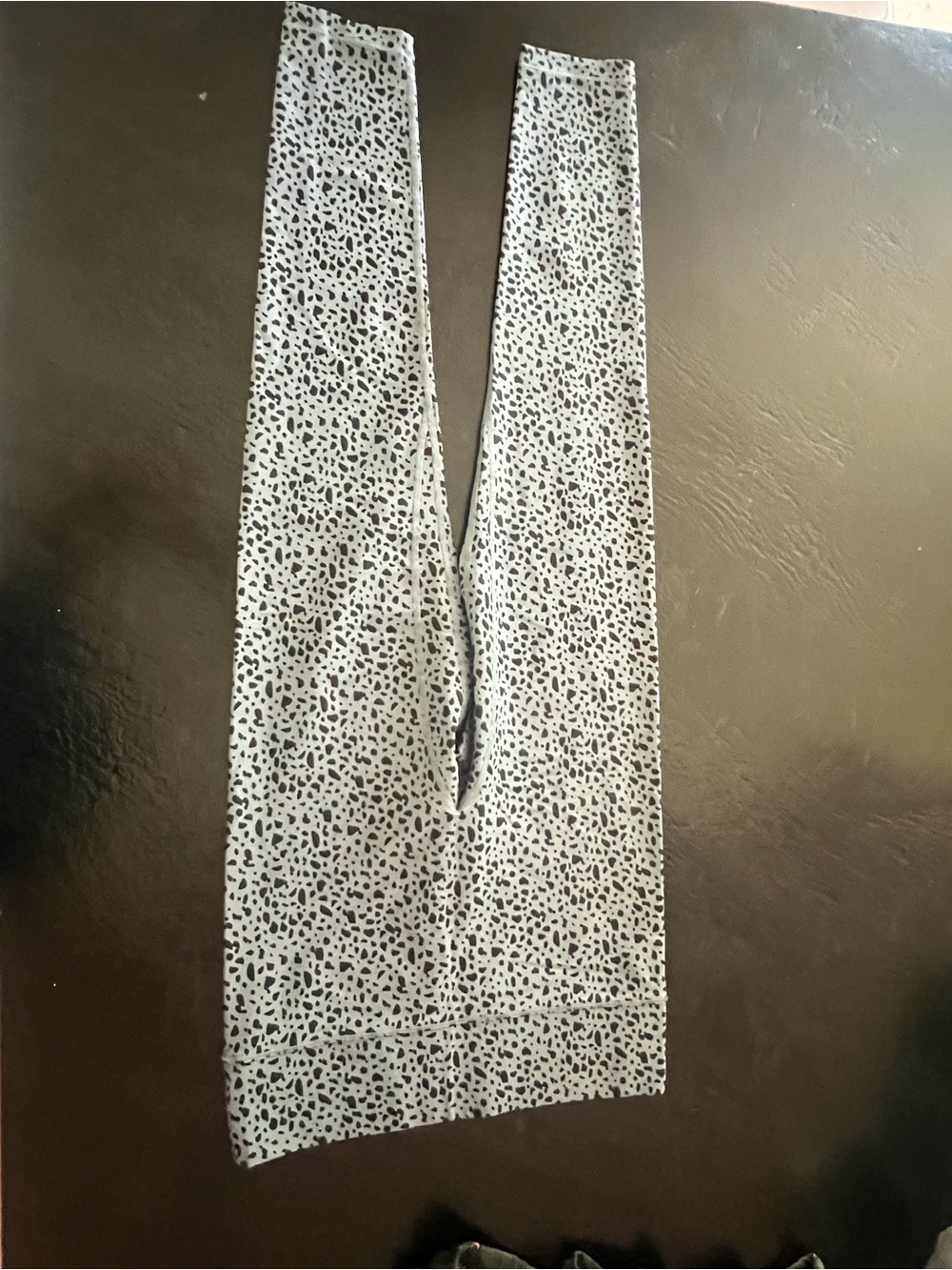 All Access NYC blue and black tessoro Print Leggings Set - Picture 6 of 9